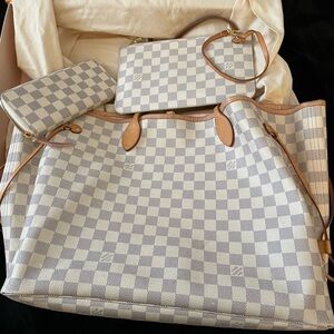 Louis Vuitton White and Gray Checkered Tote Set